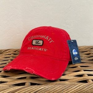 Cincinnati Bearcats garment wash sun buckle hat cap curved bill red distressed